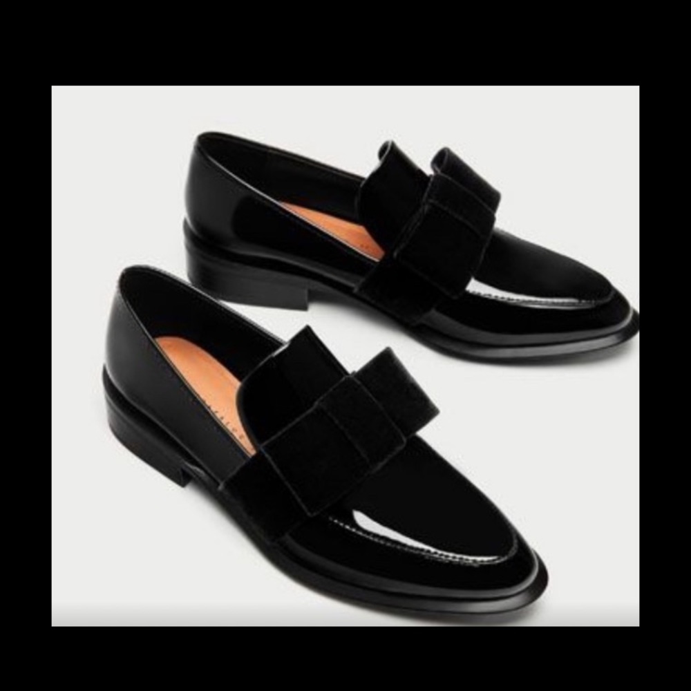 Zara Trafaluc velvet bow loafers EUC
